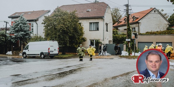 Supporting both your team and clients after a disaster Supporting both your team and clients after a disaster