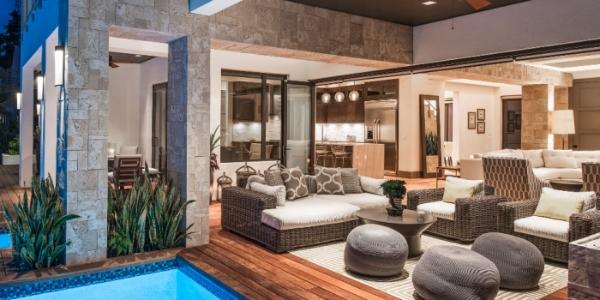 How to create layered, textured landscapes with stone veneer