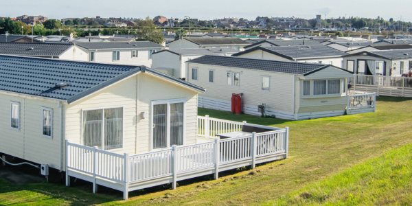 Image of a mobile home neighborhood